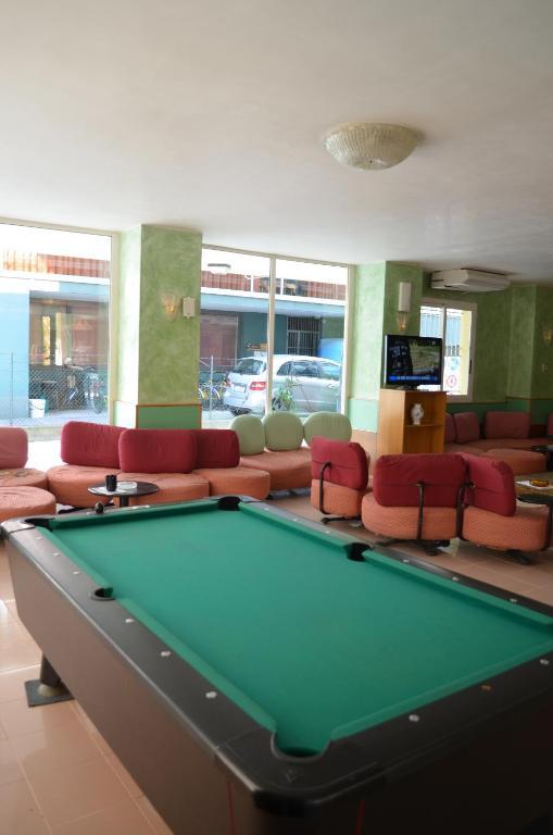 Hotel Aiglon Ріміні Екстер'єр фото